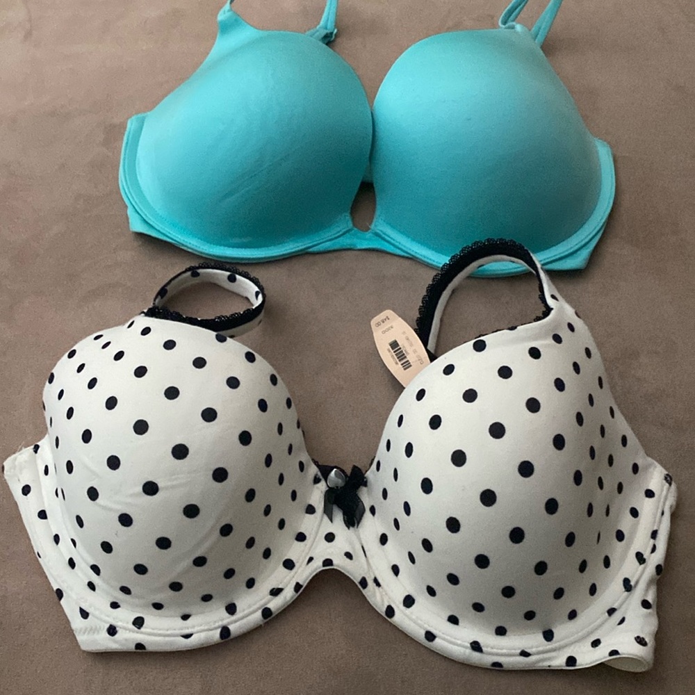 VS Bras